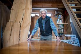 Dining room table thumbnail